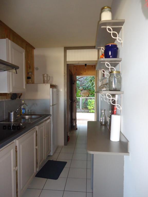 Charmant Studio Saint-Gilles-les-Bains Buitenkant foto